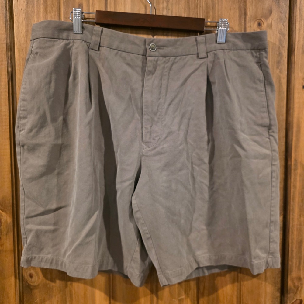 Tommy Bahama Silk Shorts Mens 40 Brown Excellent‎ Pleated Tropical Relaxed Fit